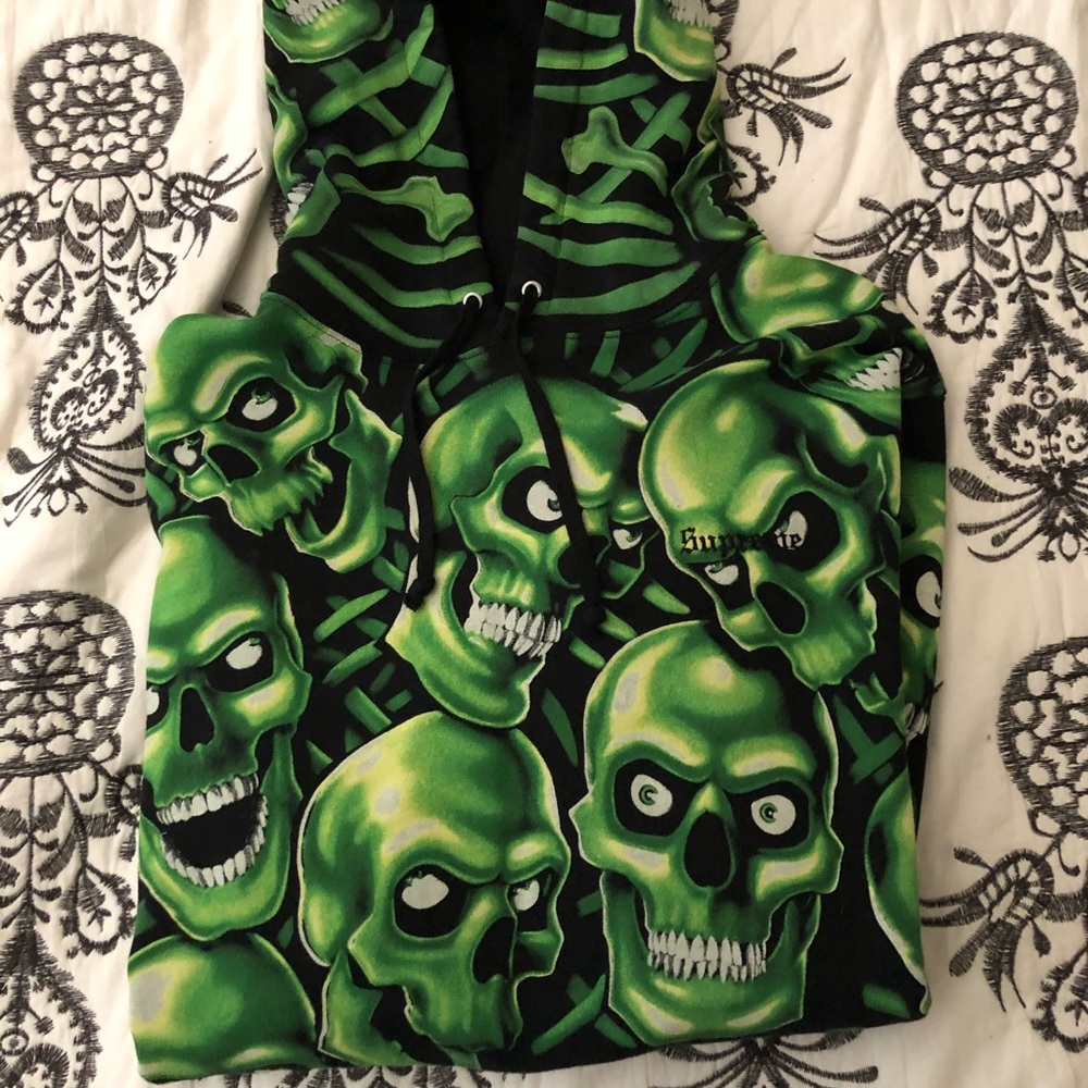 Supreme skull hoodie